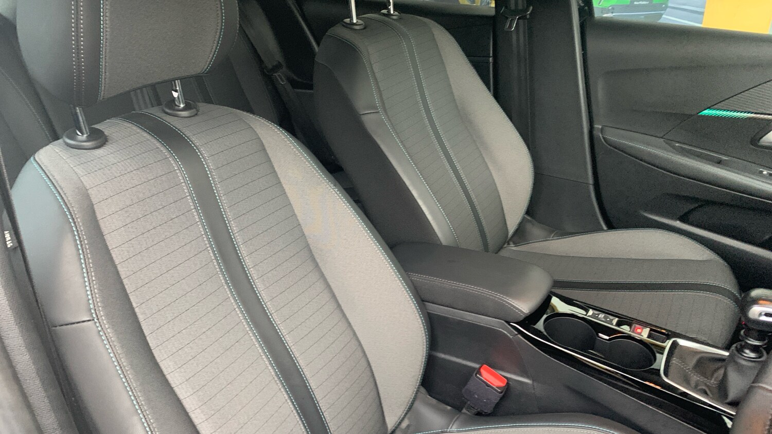 Used Peugeot 208 2023 for sale - 76850913: Photo 43