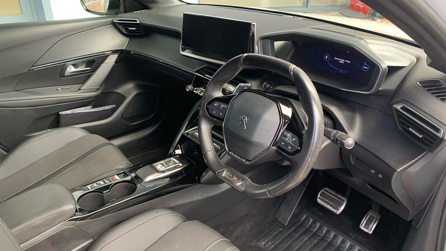 Used Peugeot 208 2022 for sale - 75942565: Photo 11