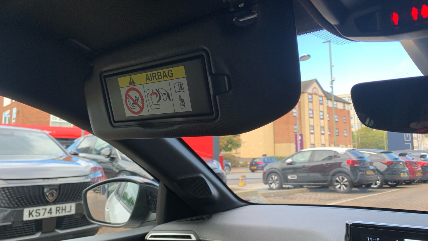 Used Peugeot 208 2022 for sale - 75942565: Photo 36