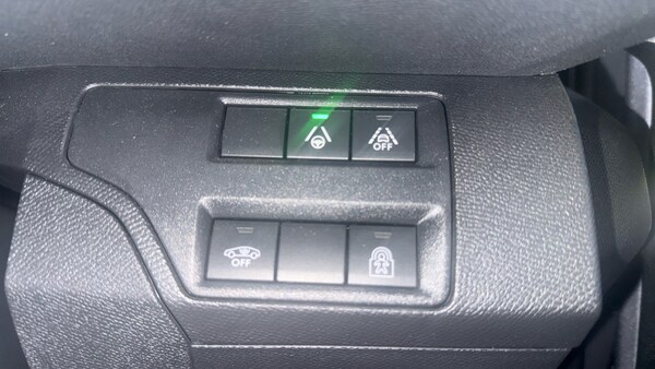 Used Peugeot 5008 2024 for sale - 76110263: Photo 34