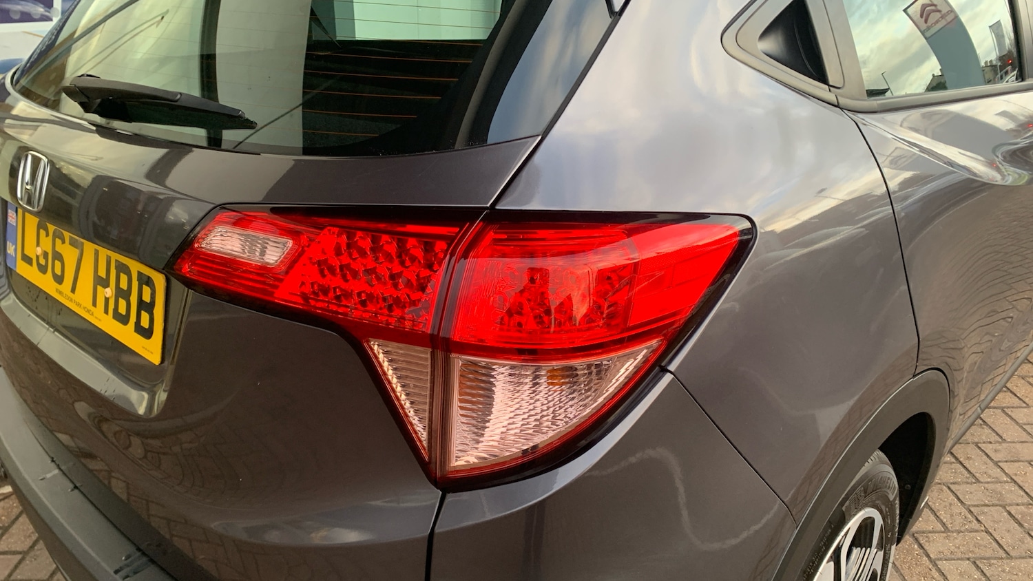 Used Honda HR-V 2017 for sale - 77204864: Photo 45