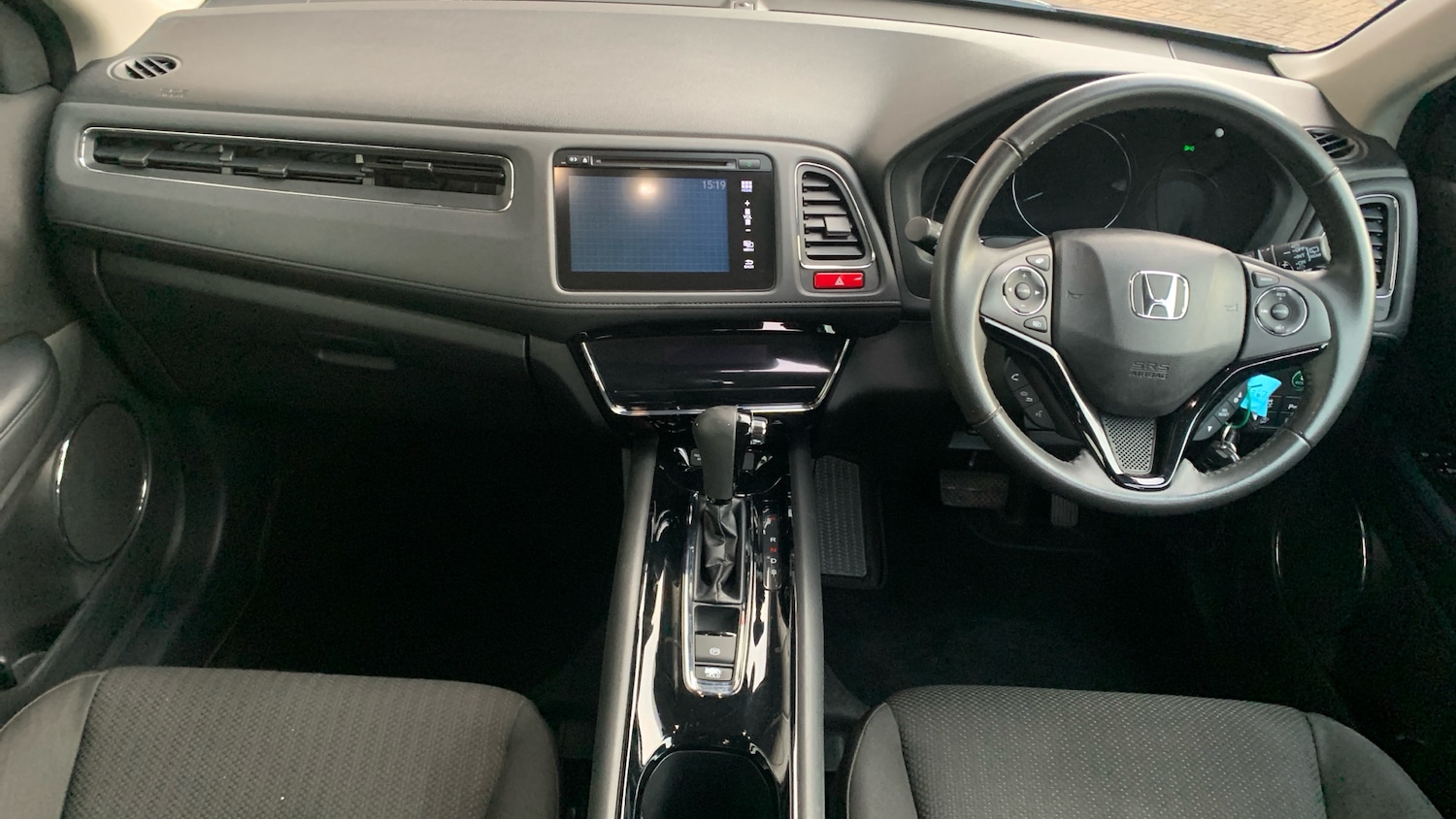 Used Honda HR-V 2017 for sale - 77204864: Photo 5