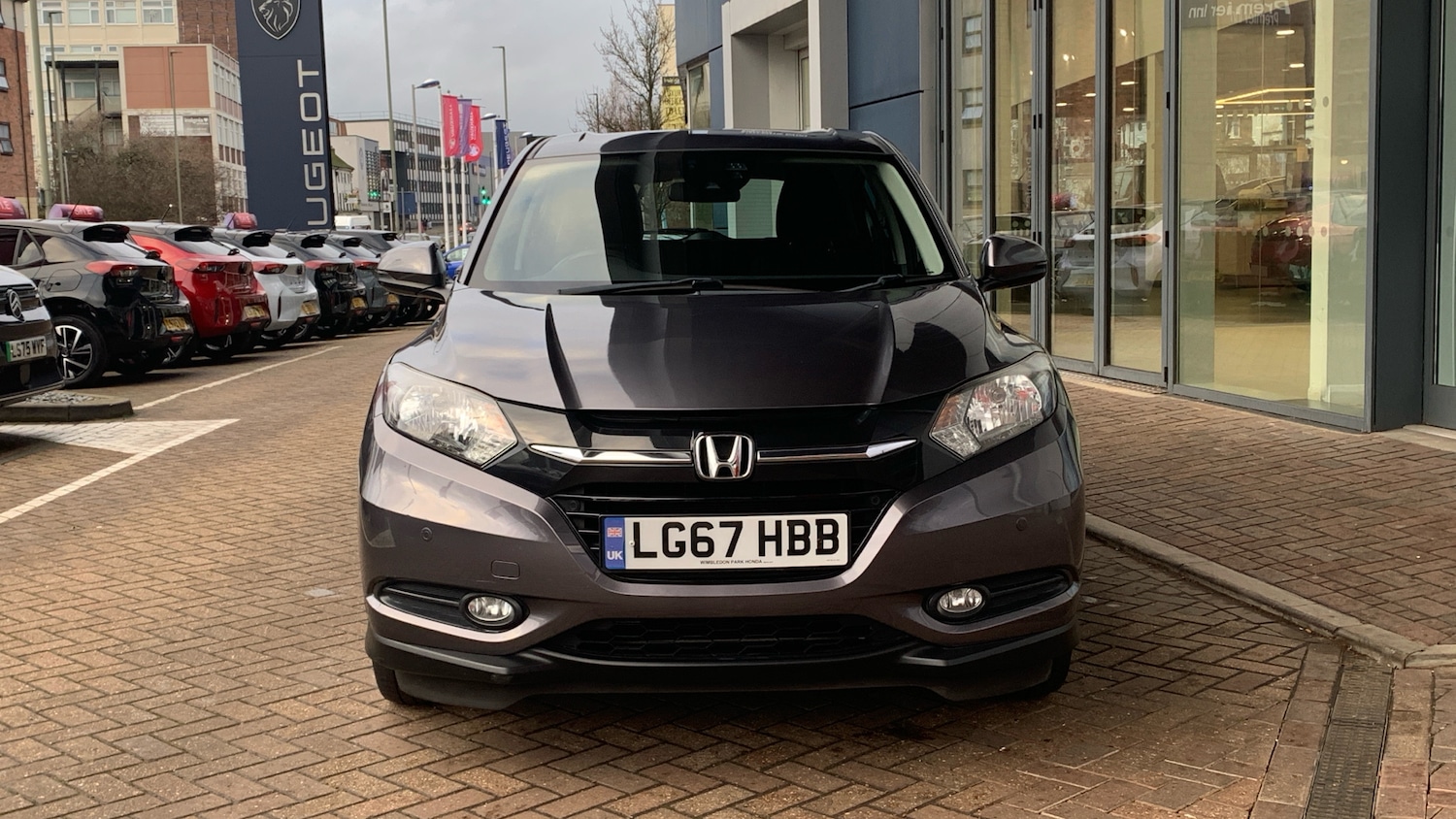 Used Honda HR-V 2017 for sale - 77204864: Photo 9