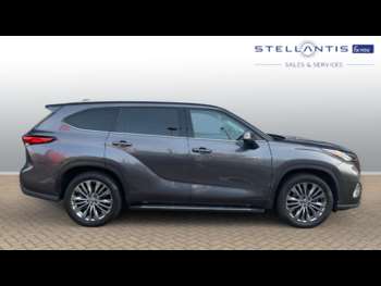Used Toyota Highlander 2021 for sale - 74789596: Photo