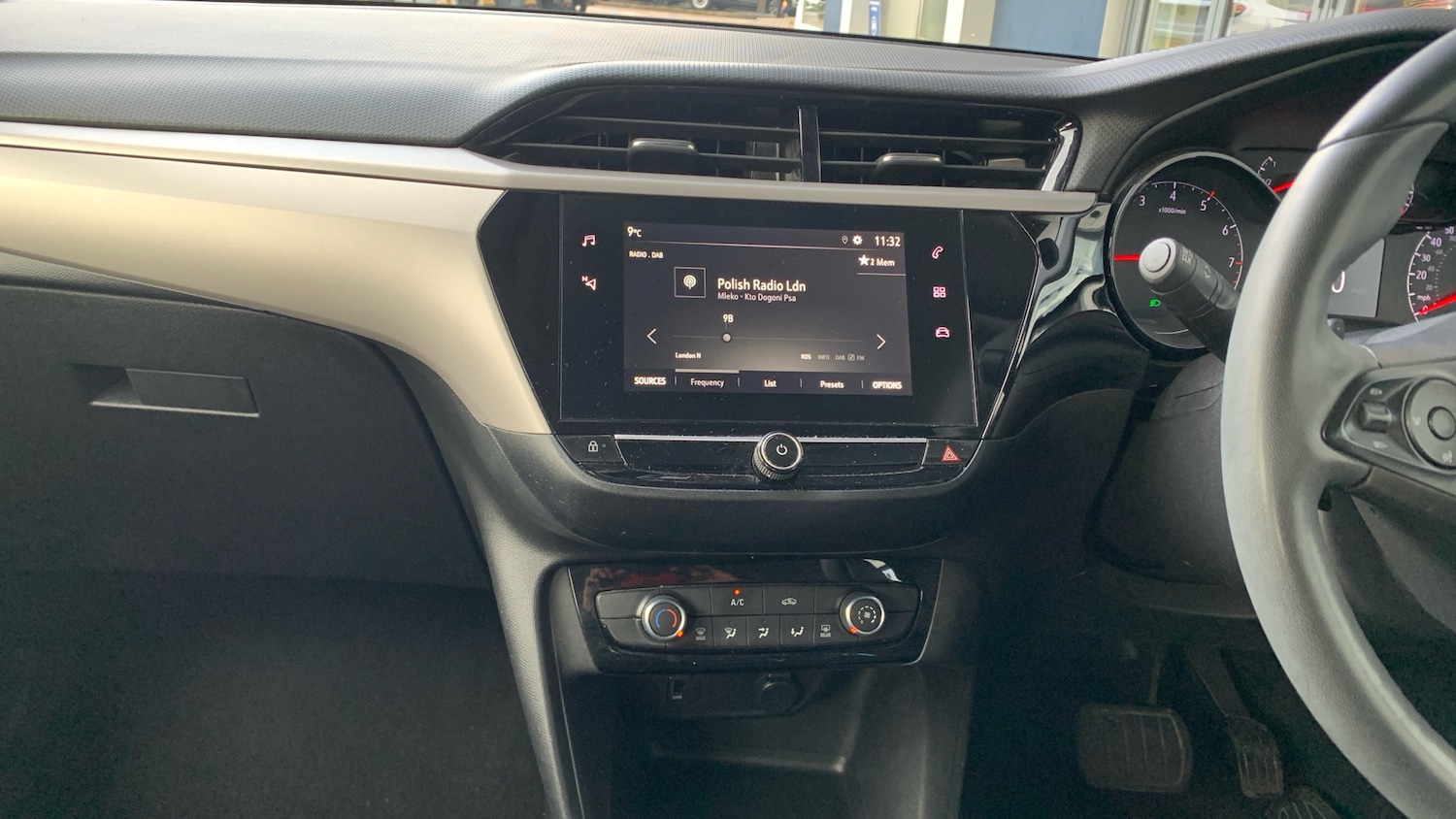 Used Vauxhall Corsa 2022 for sale - 77401143: Photo 10