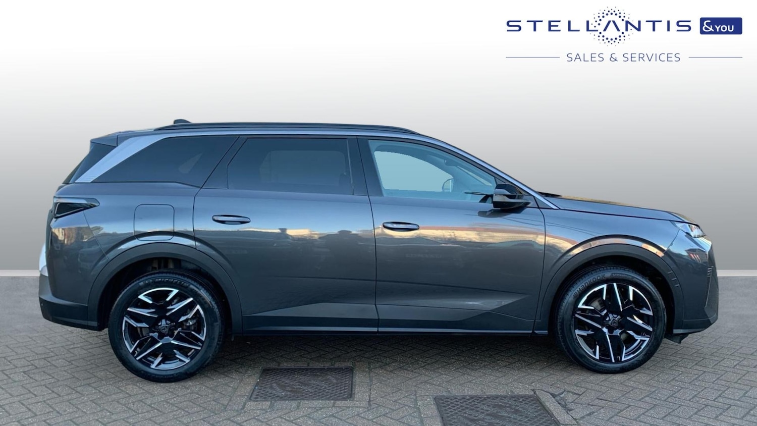 Used Peugeot 5008 2024 for sale - 77231225: Photo 2