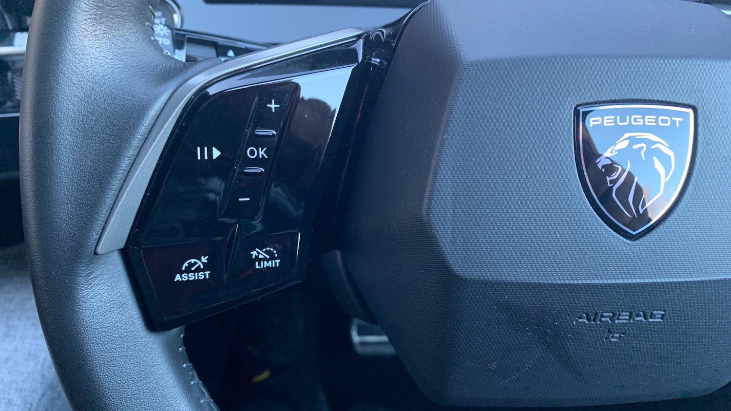 Used Peugeot 5008 2024 for sale - 77231225: Photo 24