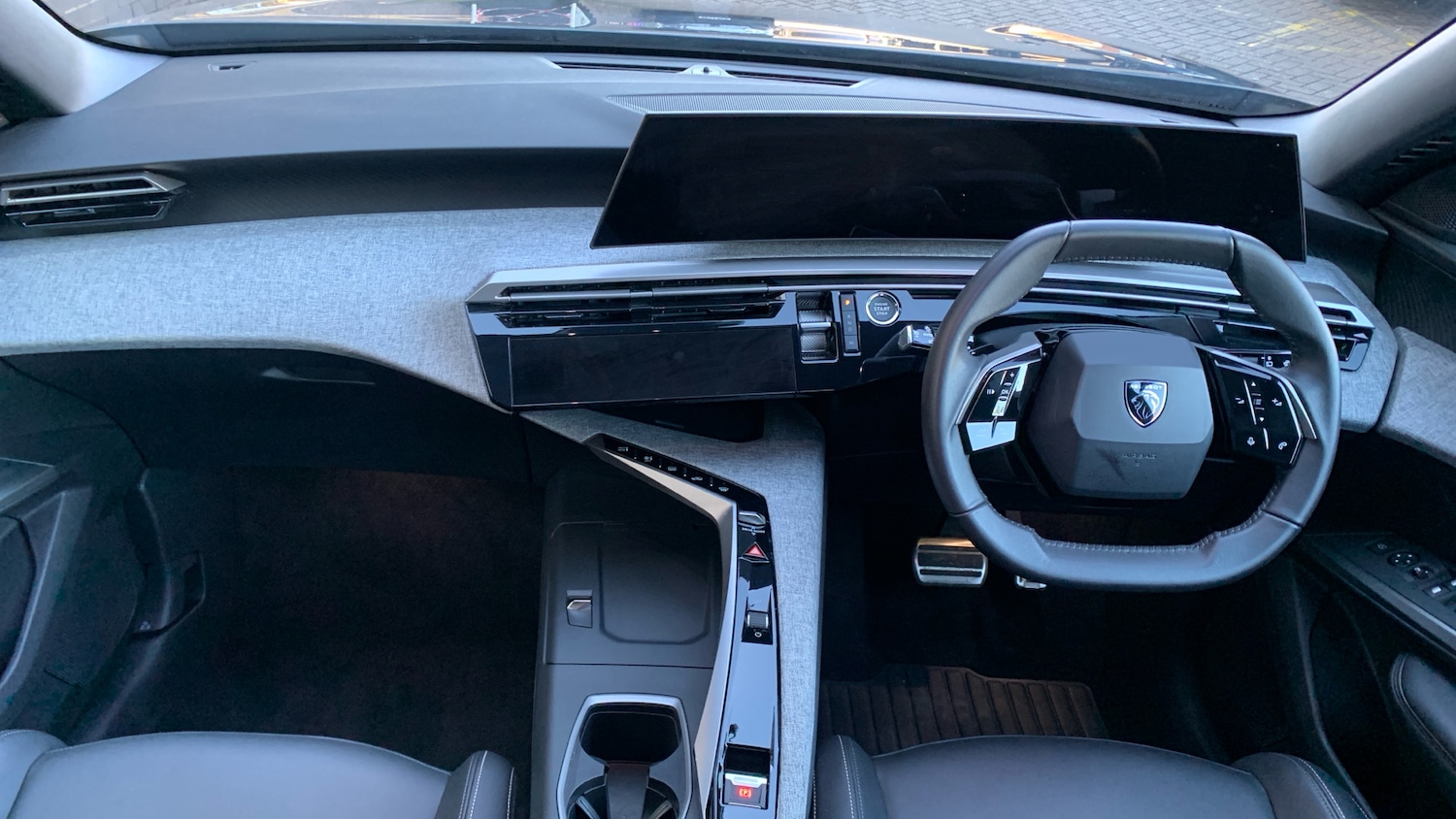 Used Peugeot 5008 2024 for sale - 77231225: Photo 5