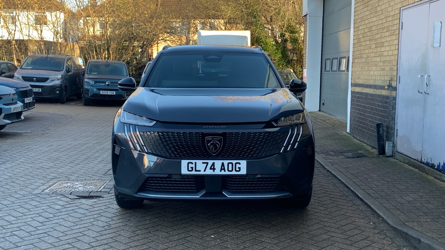 Used Peugeot 5008 2024 for sale - 77231225: Photo 9