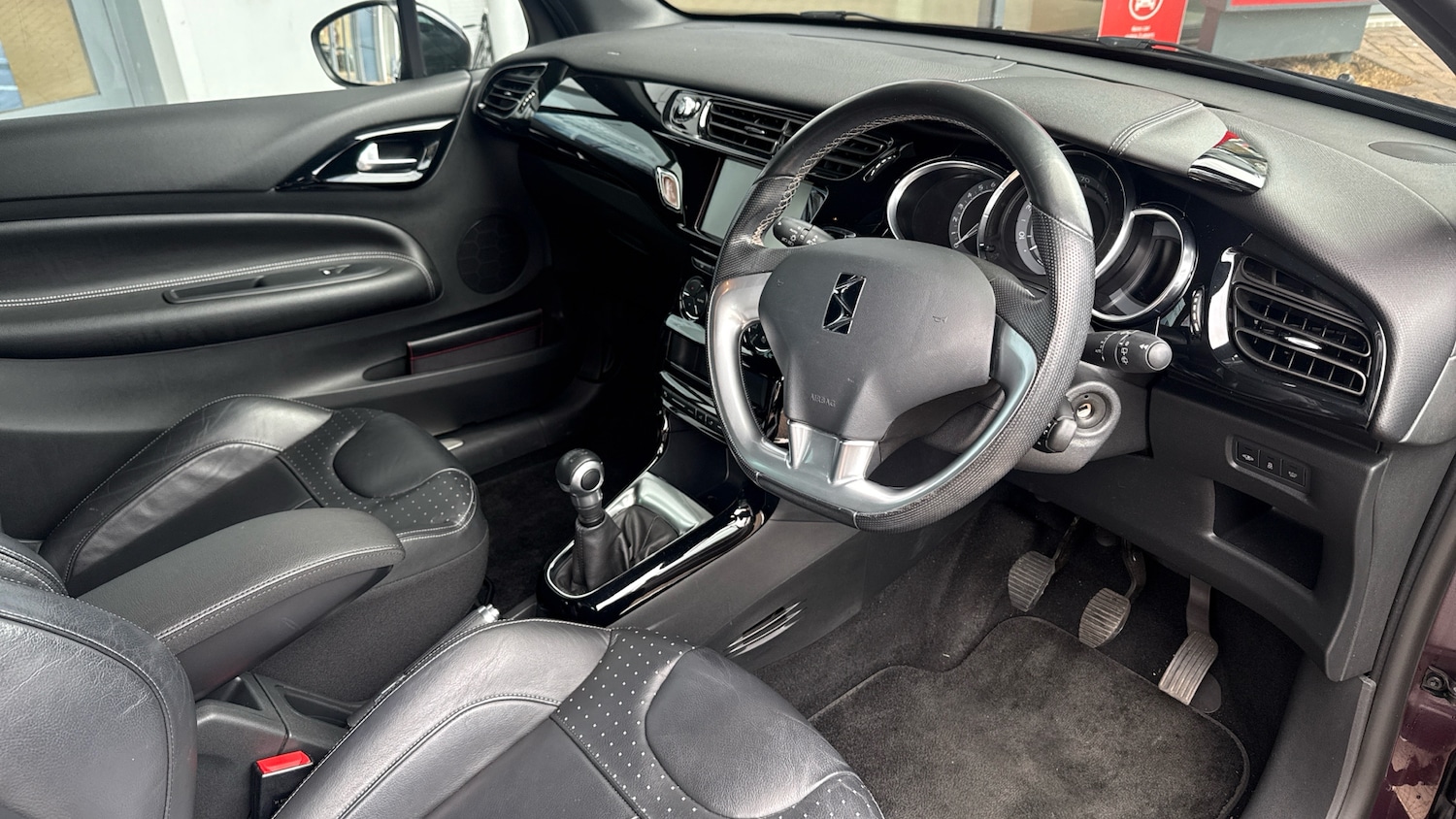 Used DS Automobiles DS 3 2018 for sale - 77560446: Photo 11