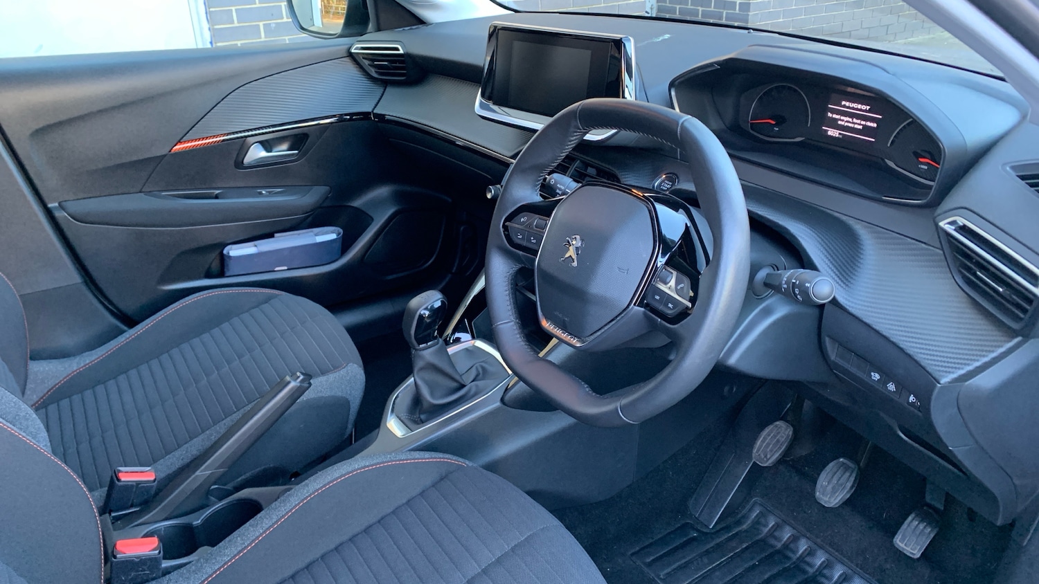 Used Peugeot 208 2023 for sale - 77098818: Photo 12