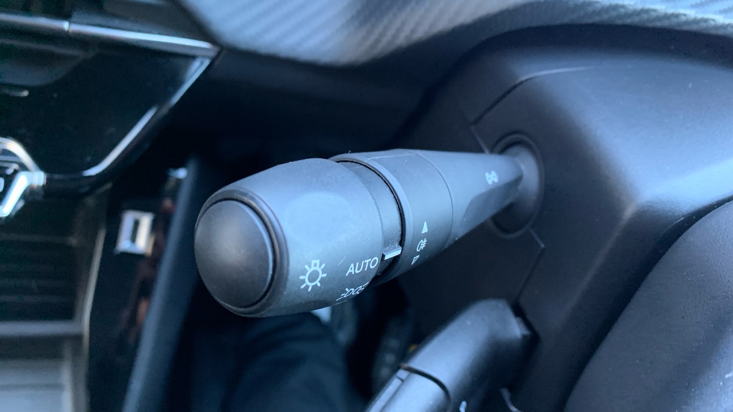 Used Peugeot 208 2023 for sale - 77098818: Photo 28