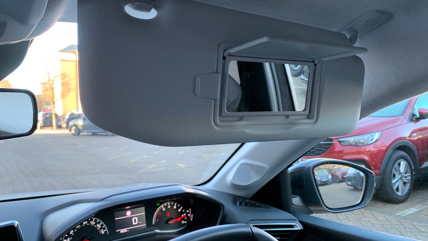 Used Peugeot 208 2023 for sale - 77098818: Photo 38