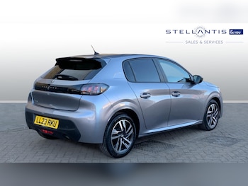 Used Peugeot 208 2023 for sale - 77098818: Photo