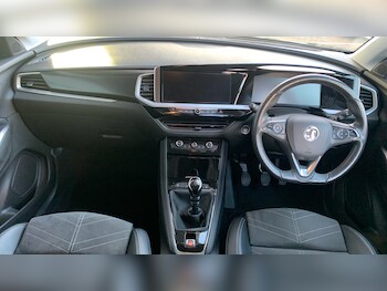 Used Vauxhall Grandland 2023 for sale - 76315597: Photo 4