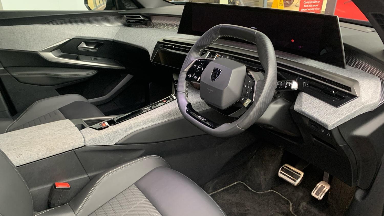 Used Peugeot 5008 2025 for sale - 76856192: Photo 11