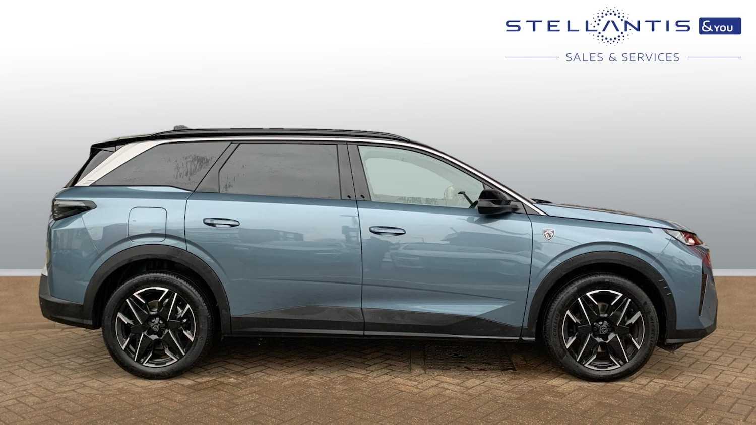 Used Peugeot 5008 2025 for sale - 76856192: Photo 2