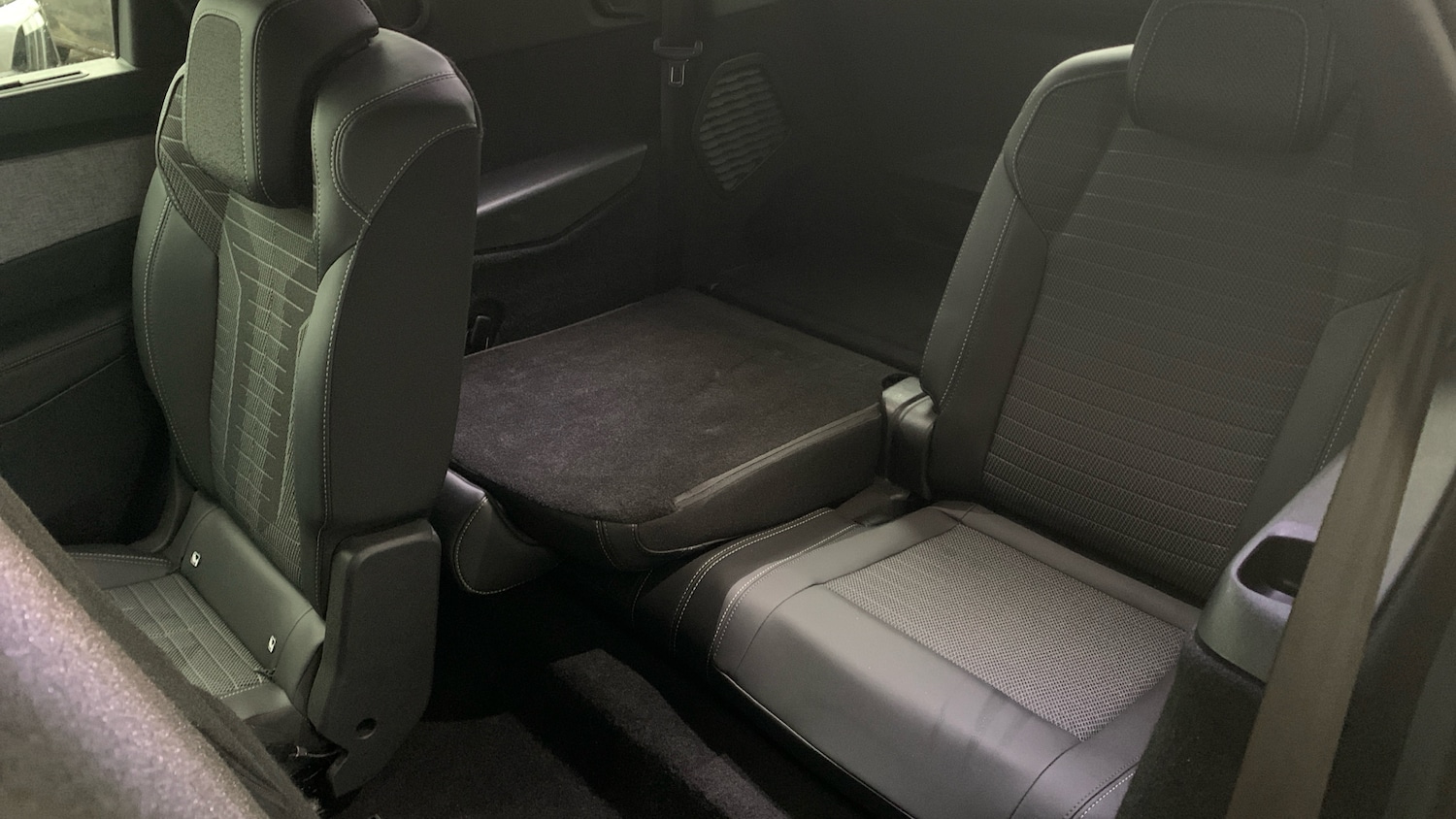 Used Peugeot 5008 2025 for sale - 76856192: Photo 51