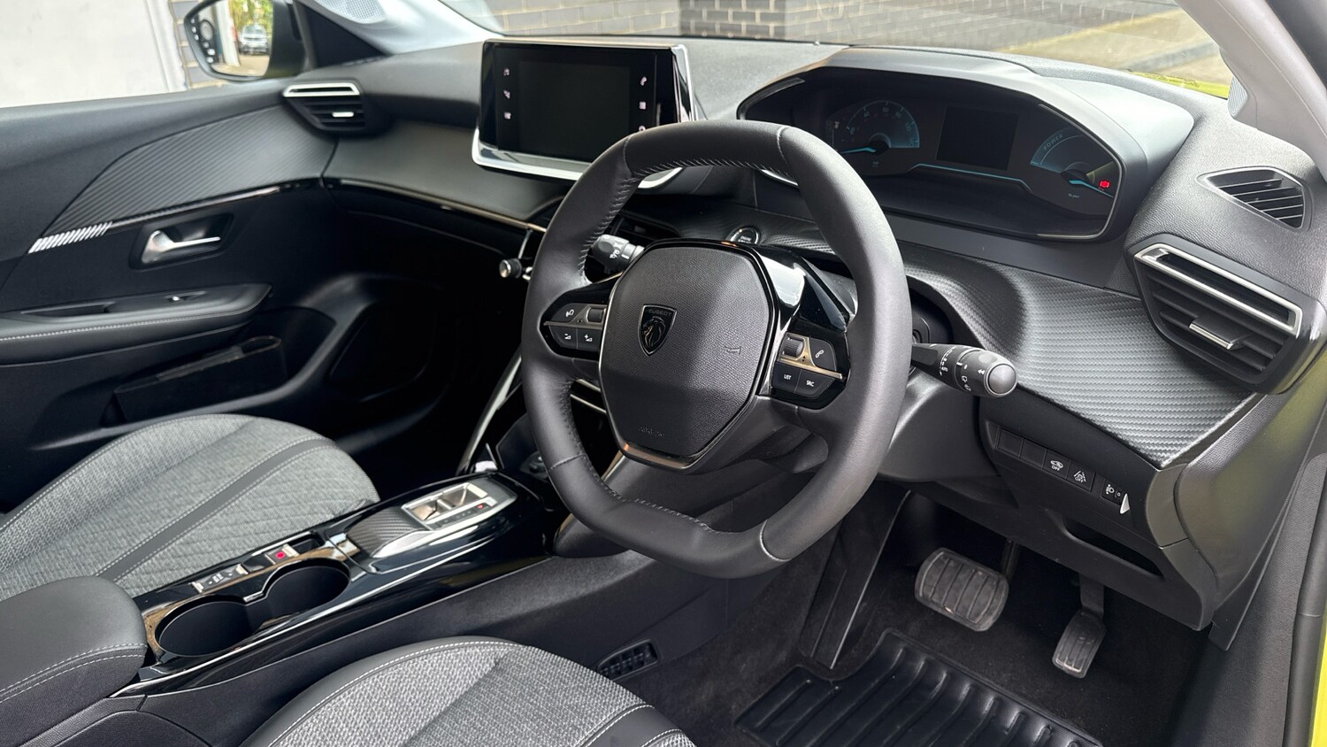 Used Peugeot 208 2024 for sale - 77971187: Photo 11