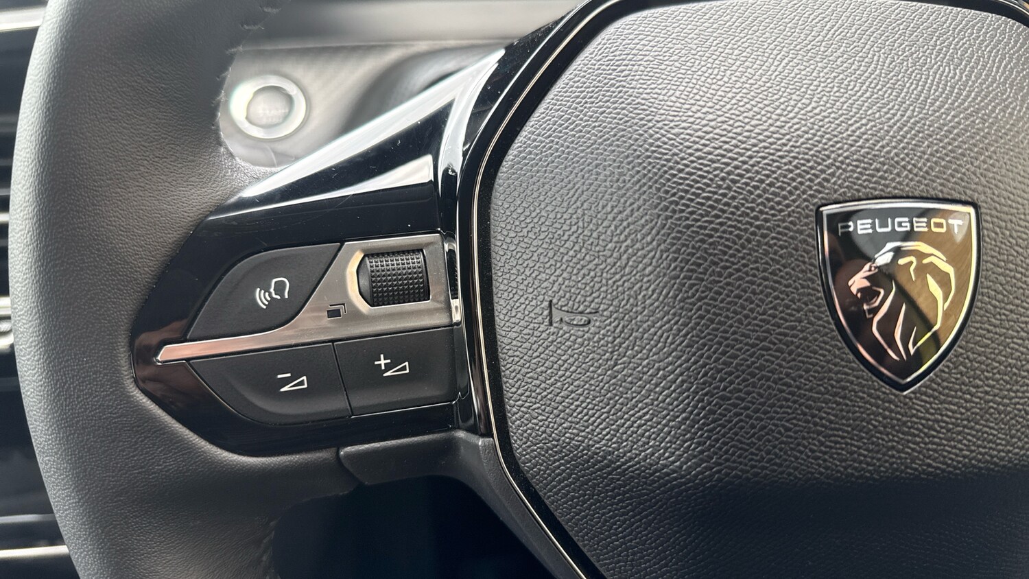 Used Peugeot 208 2024 for sale - 77971187: Photo 23