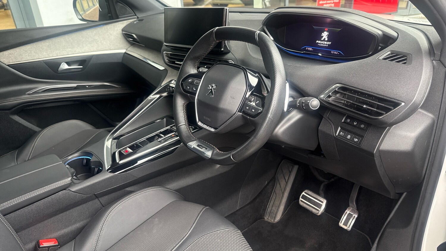 Used Peugeot 3008 2023 for sale - 77613564: Photo 11