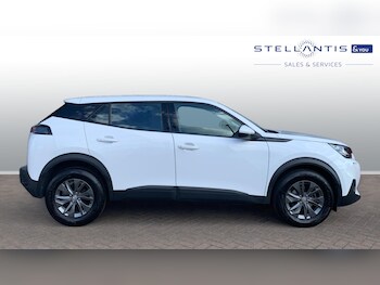 Used Peugeot 2008 2021 for sale - 75624621: Photo