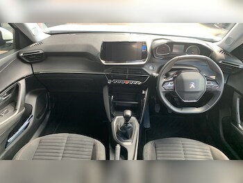 Used Peugeot 2008 2021 for sale - 75624621: Photo