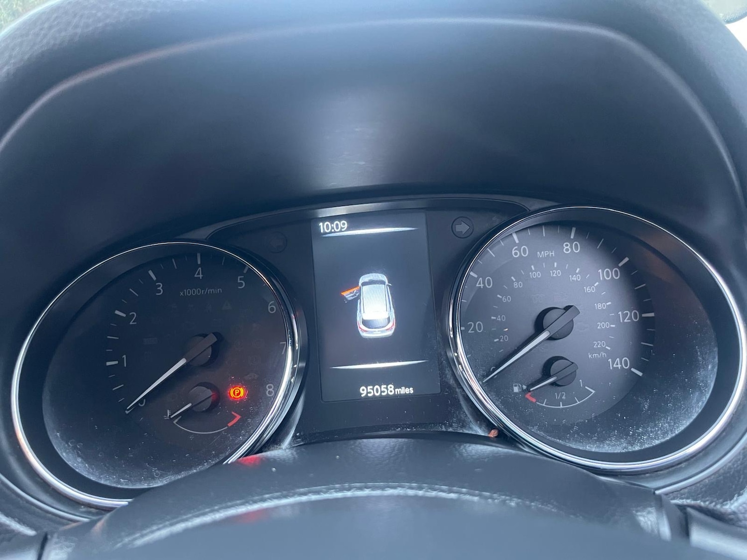 Used Nissan Qashqai 2014 for sale - 76860124: Photo 13