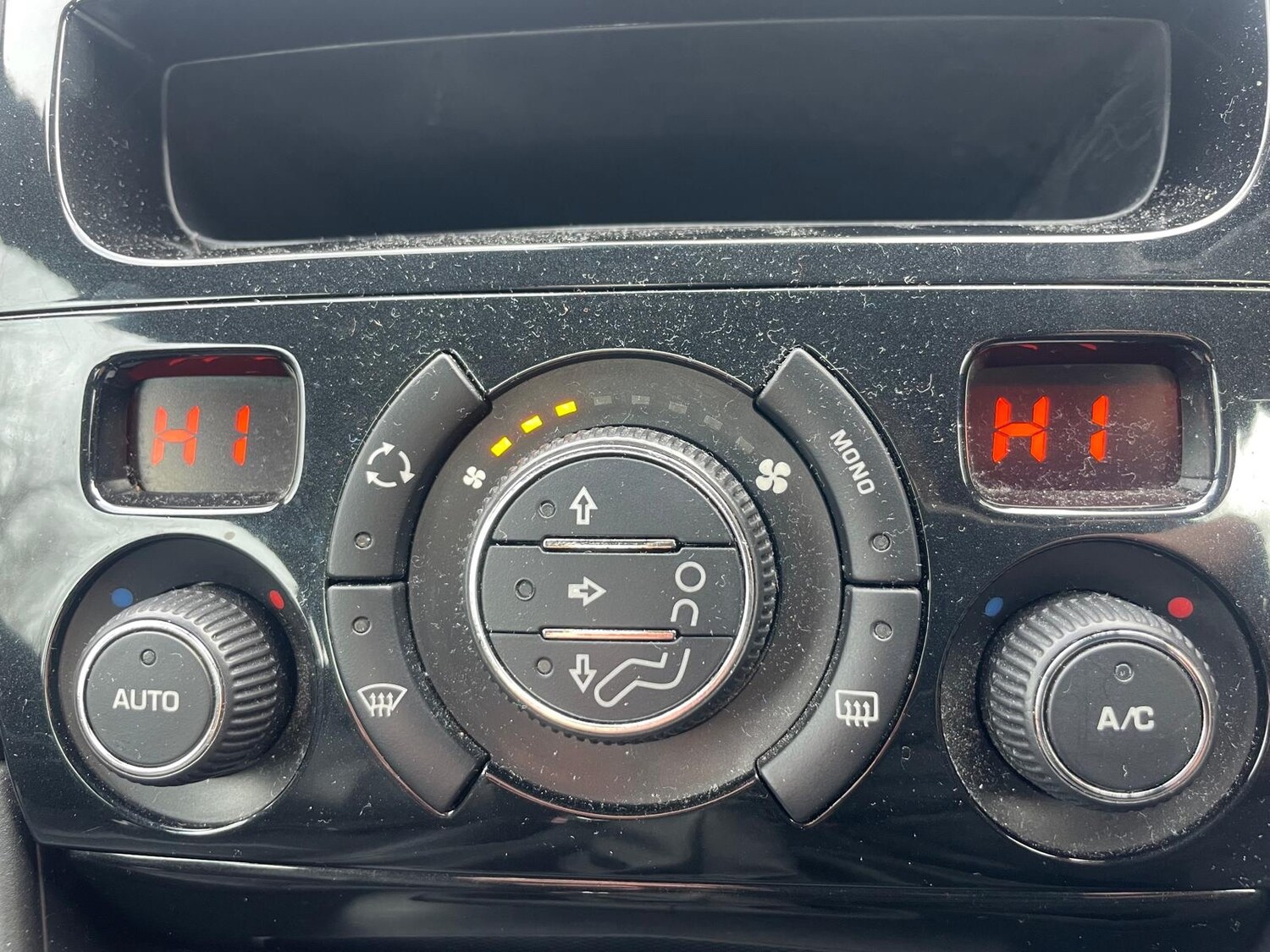 Used Peugeot RCZ for sale - 77617007: Photo 15