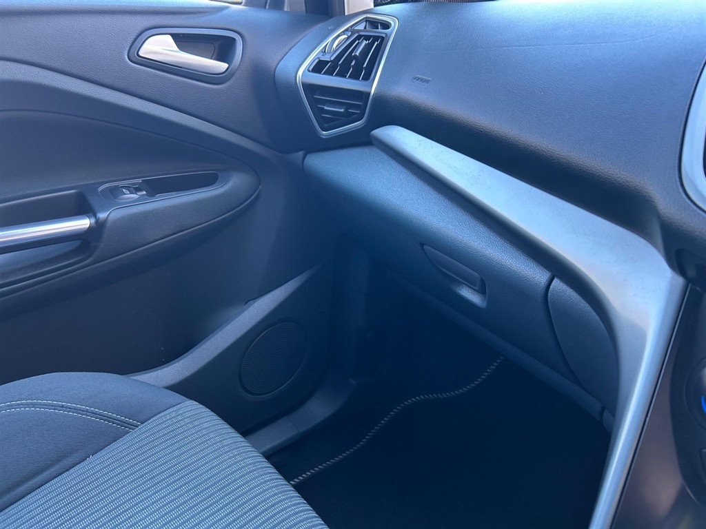 Used Ford Grand C-Max 2013 for sale - 76608881: Photo 10