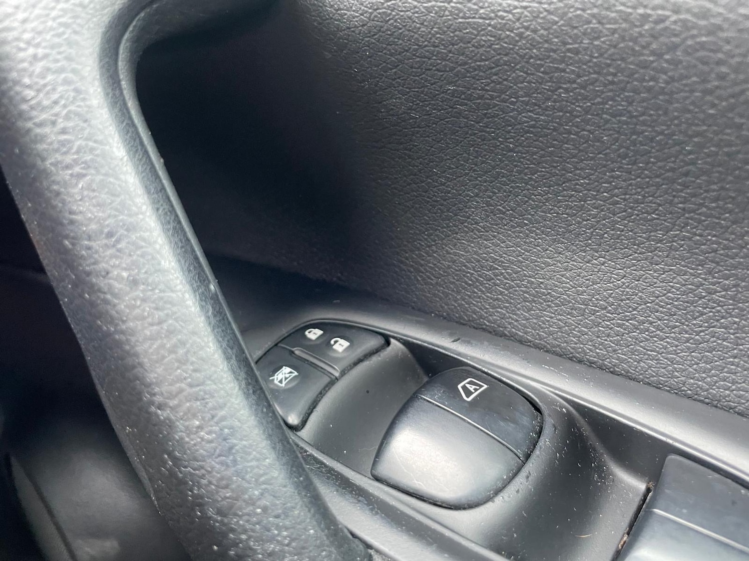 Used Nissan Qashqai 2014 for sale - 77641798: Photo 15