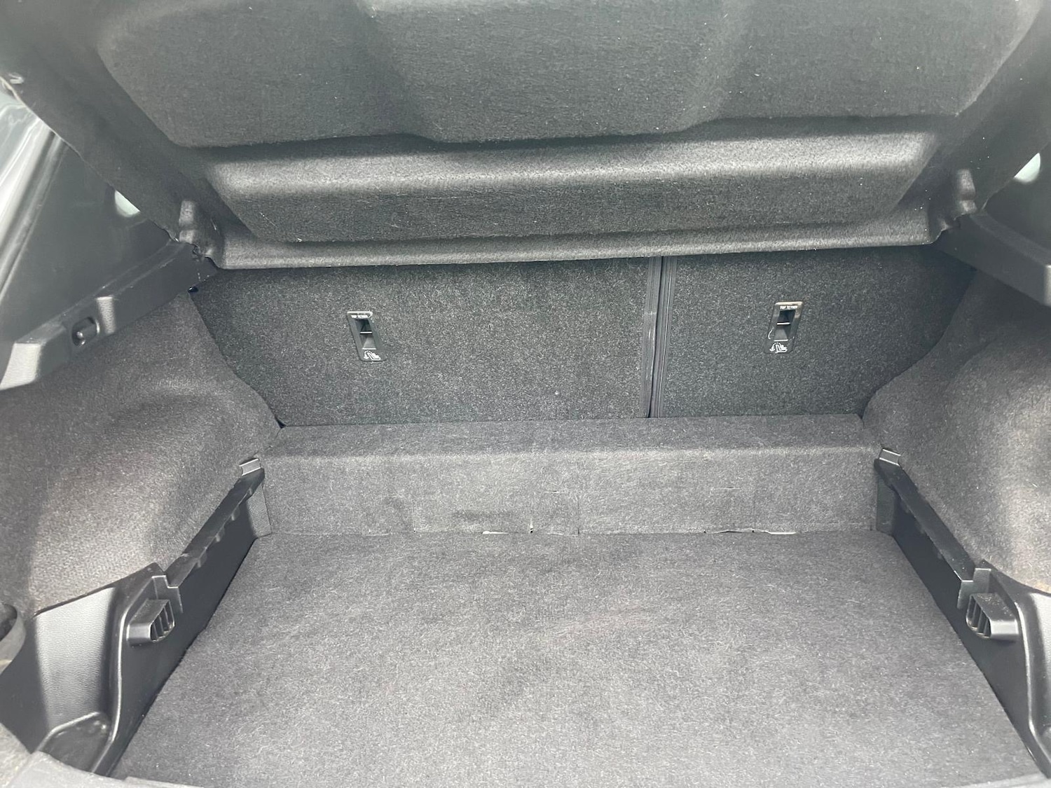 Used Nissan Qashqai 2014 for sale - 77641798: Photo 21