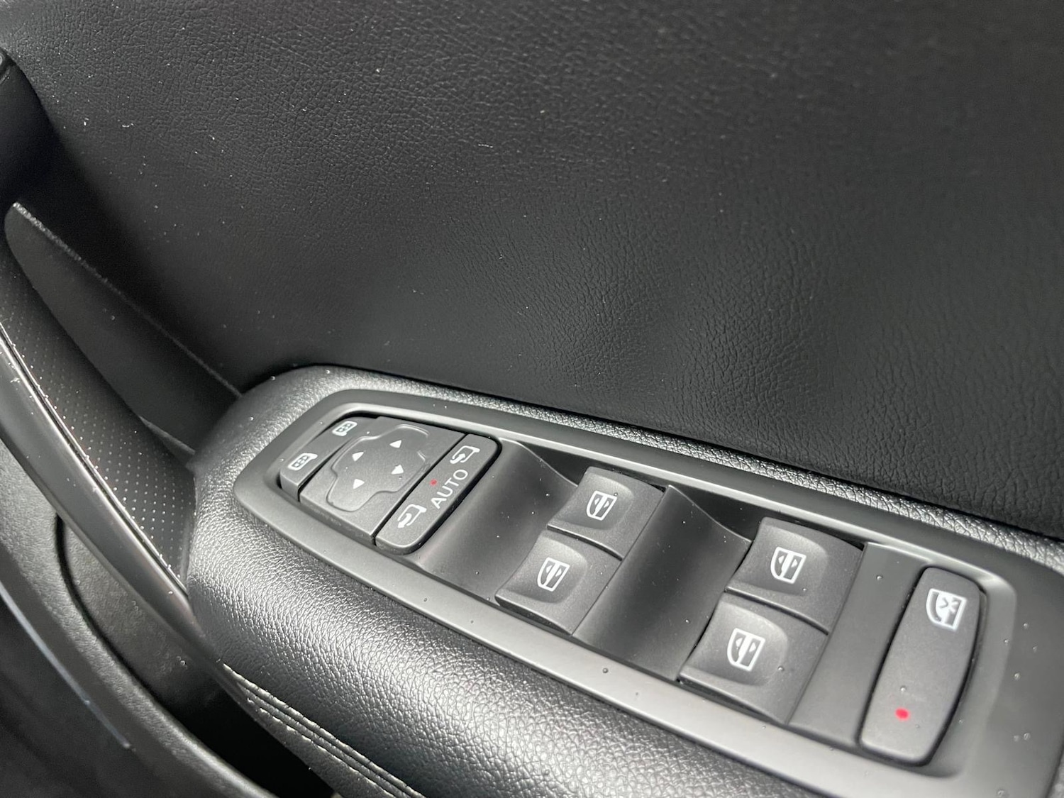 Used Renault Megane 2017 for sale - 77431809: Photo 17