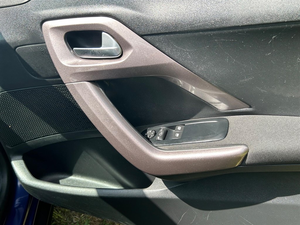 Used Peugeot 2008 2014 for sale - 76608888: Photo 21