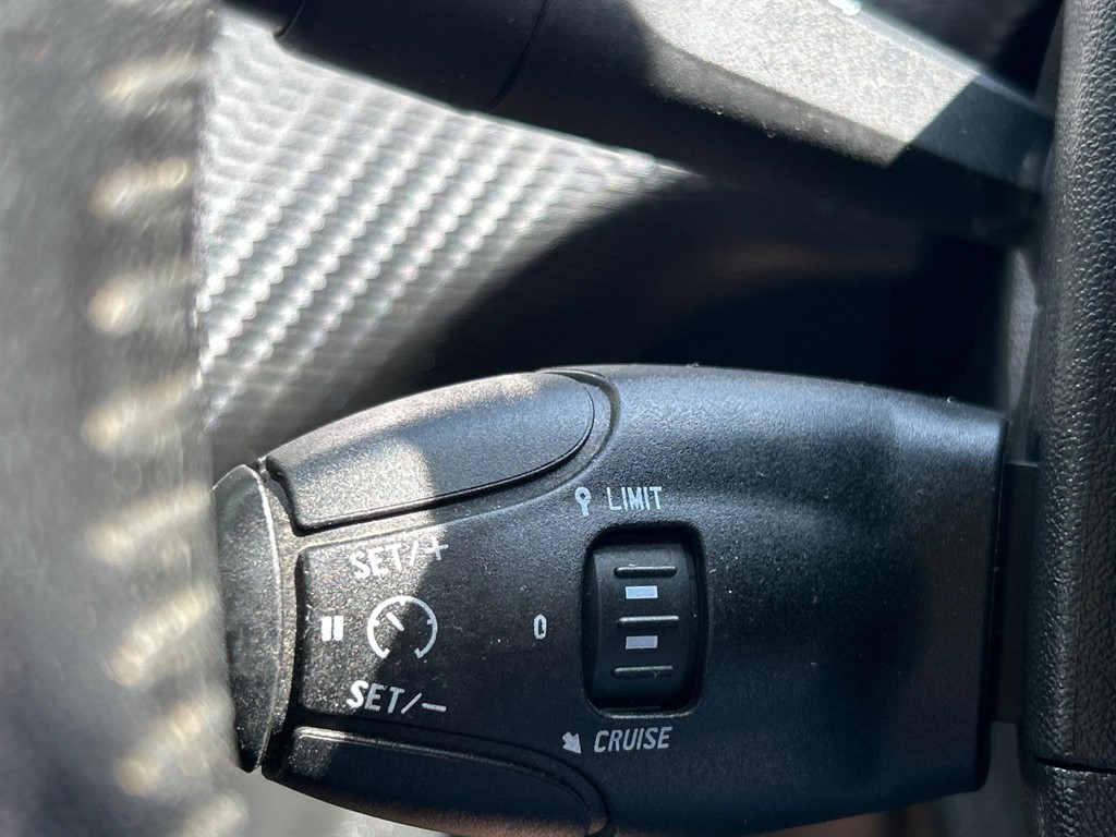 Used Peugeot 2008 2014 for sale - 76608888: Photo 27