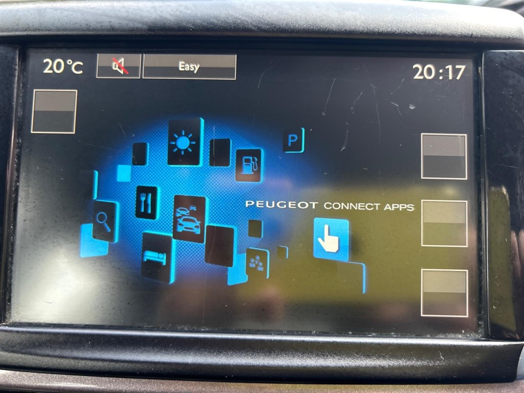 Used Peugeot 2008 2014 for sale - 76608888: Photo 28