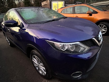 Used Nissan Qashqai 2017 for sale - 76863079: Photo