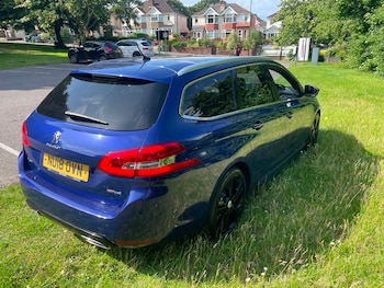 Used Peugeot 308 SW 2018 for sale - 78864832: Photo