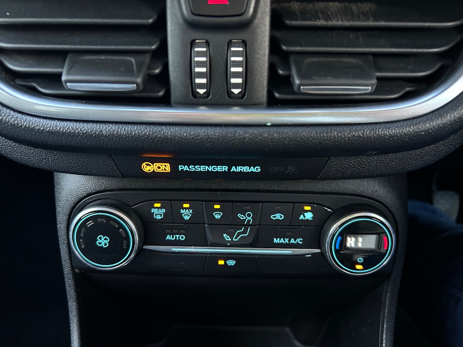 Used Ford Fiesta 2019 for sale - 78210582: Photo 28