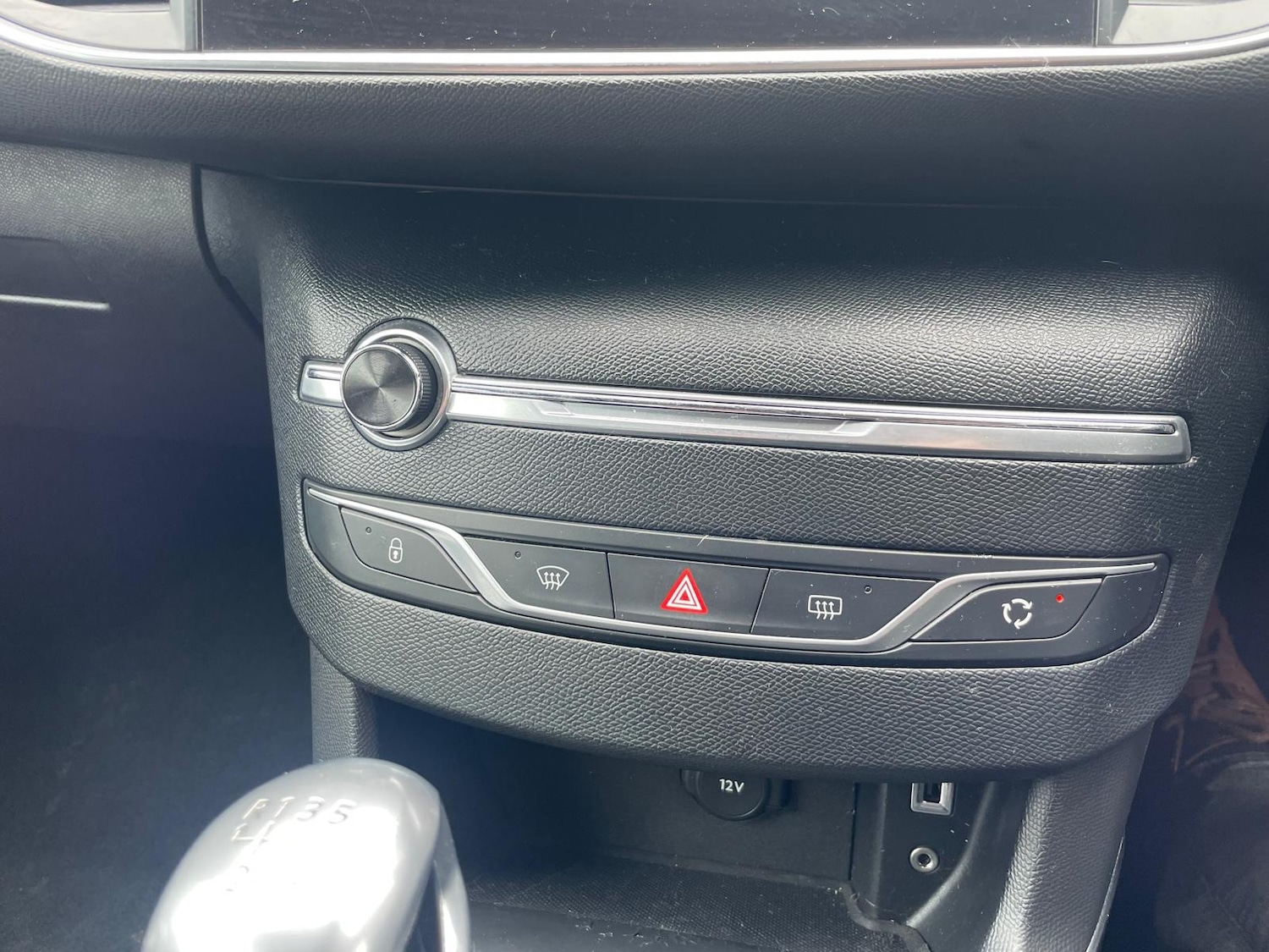 Used Peugeot 308 2015 for sale - 78053666: Photo 16