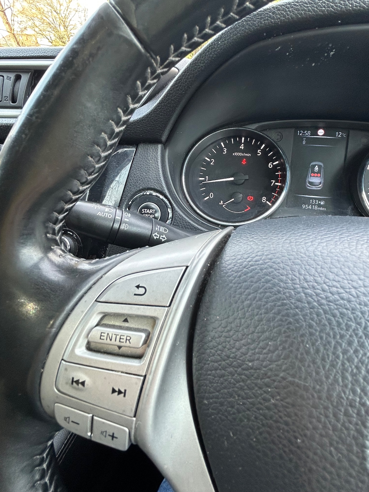 Used Nissan Qashqai 2014 for sale - 77976140: Photo 6