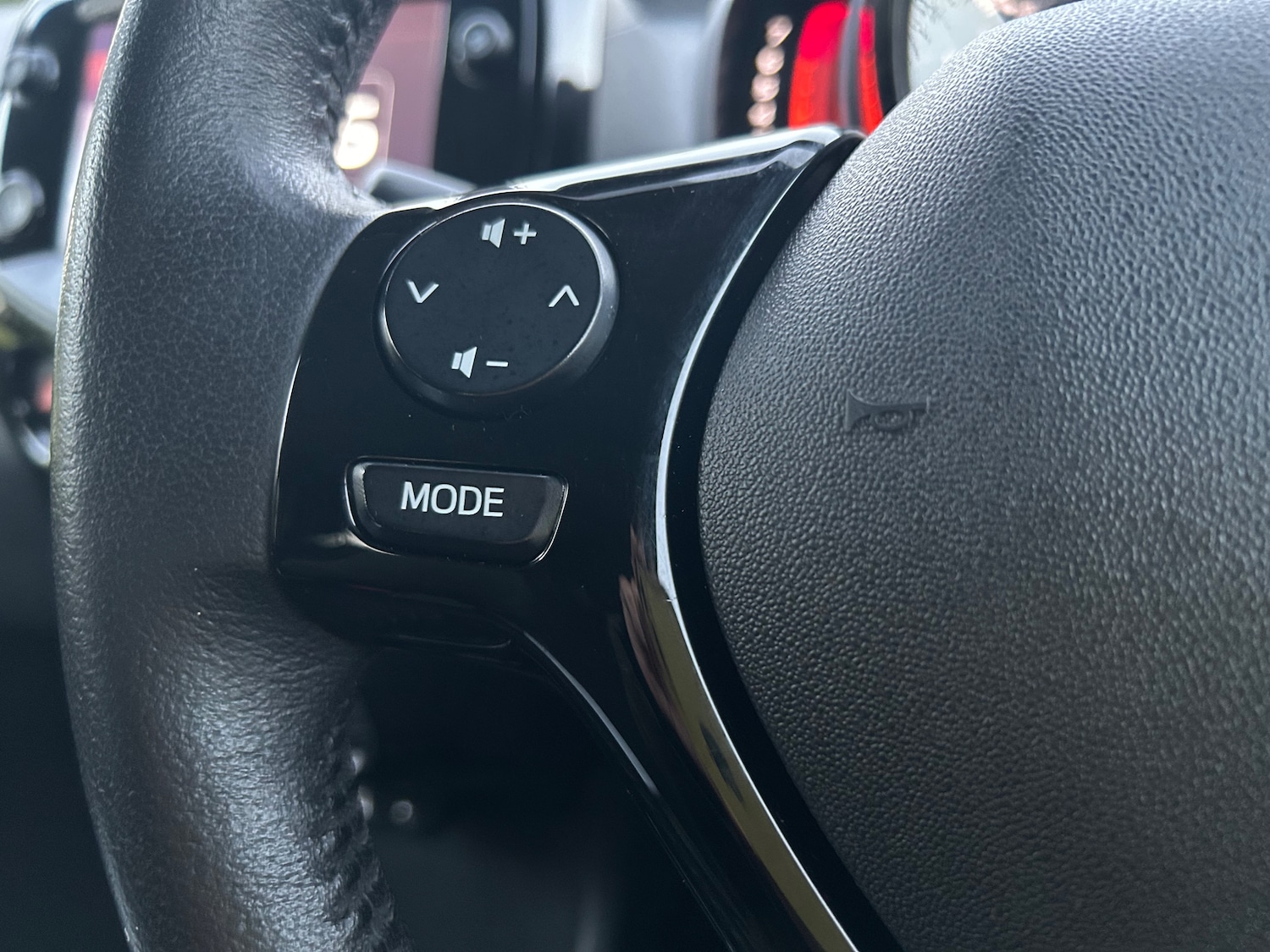 Used Peugeot 108 2019 for sale - 76860115: Photo 15