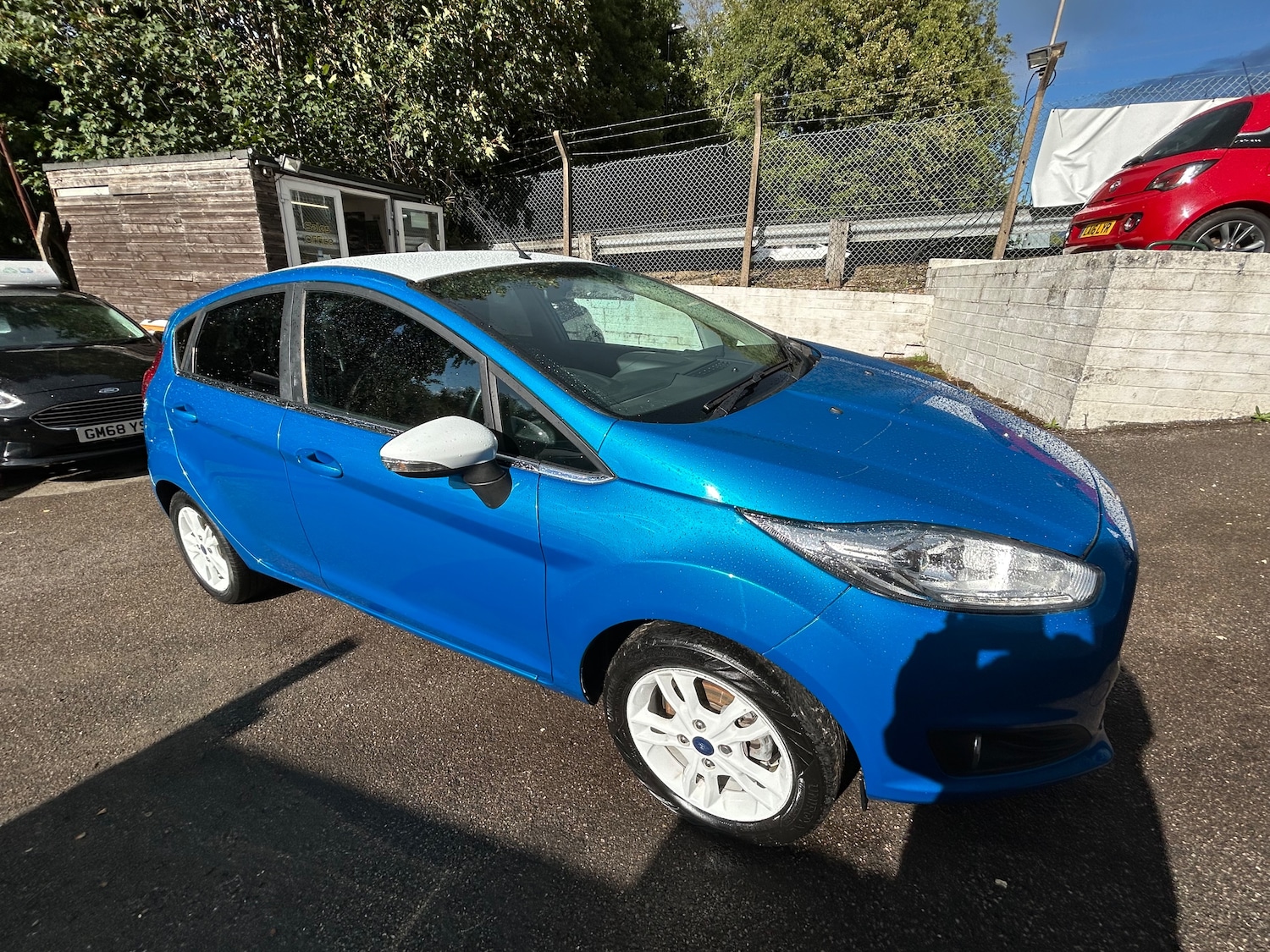 Used Ford Fiesta for sale - 76860114: Photo 2