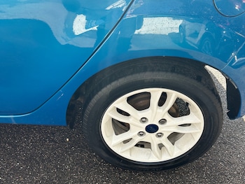 Used Ford Fiesta 2016 for sale - 76860114: Photo