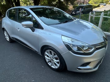 Used Renault Clio 2018 for sale - 79684385: Photo