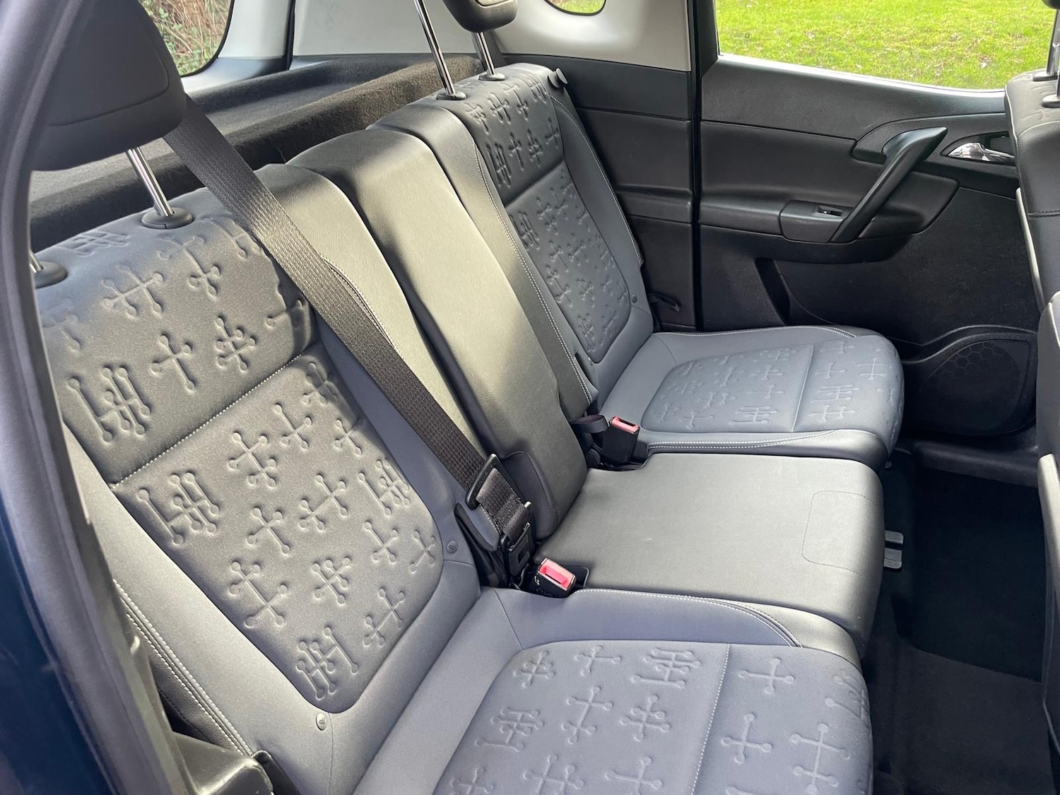 Used Vauxhall Meriva 2015 for sale - 76860125: Photo 10