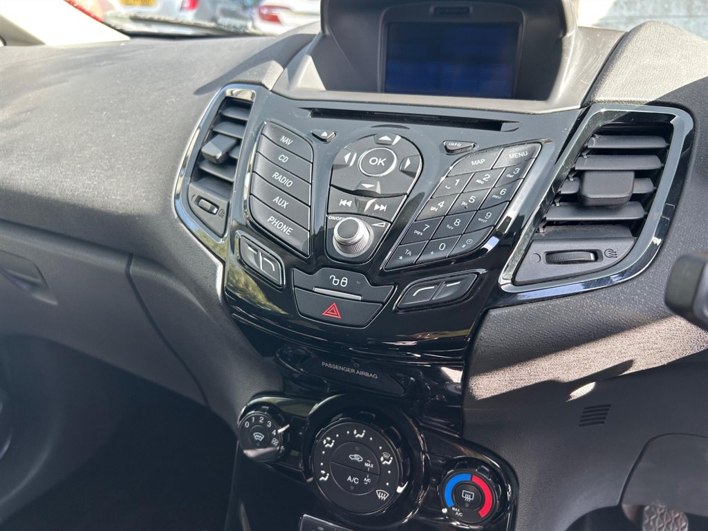 Used Ford Fiesta 2016 for sale - 76608893: Photo 14
