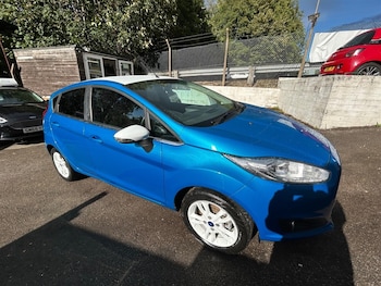 Used Ford Fiesta 2016 for sale - 76608893: Photo