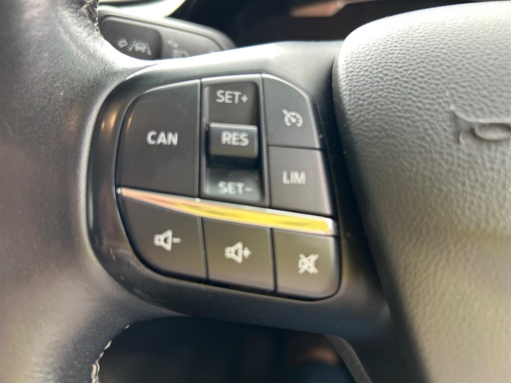 Used Ford Fiesta 2019 for sale - 76608880: Photo 11