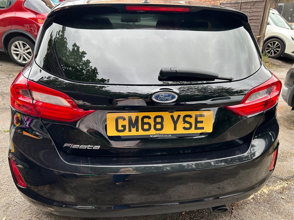 Used Ford Fiesta 2019 for sale - 76608880: Photo 2